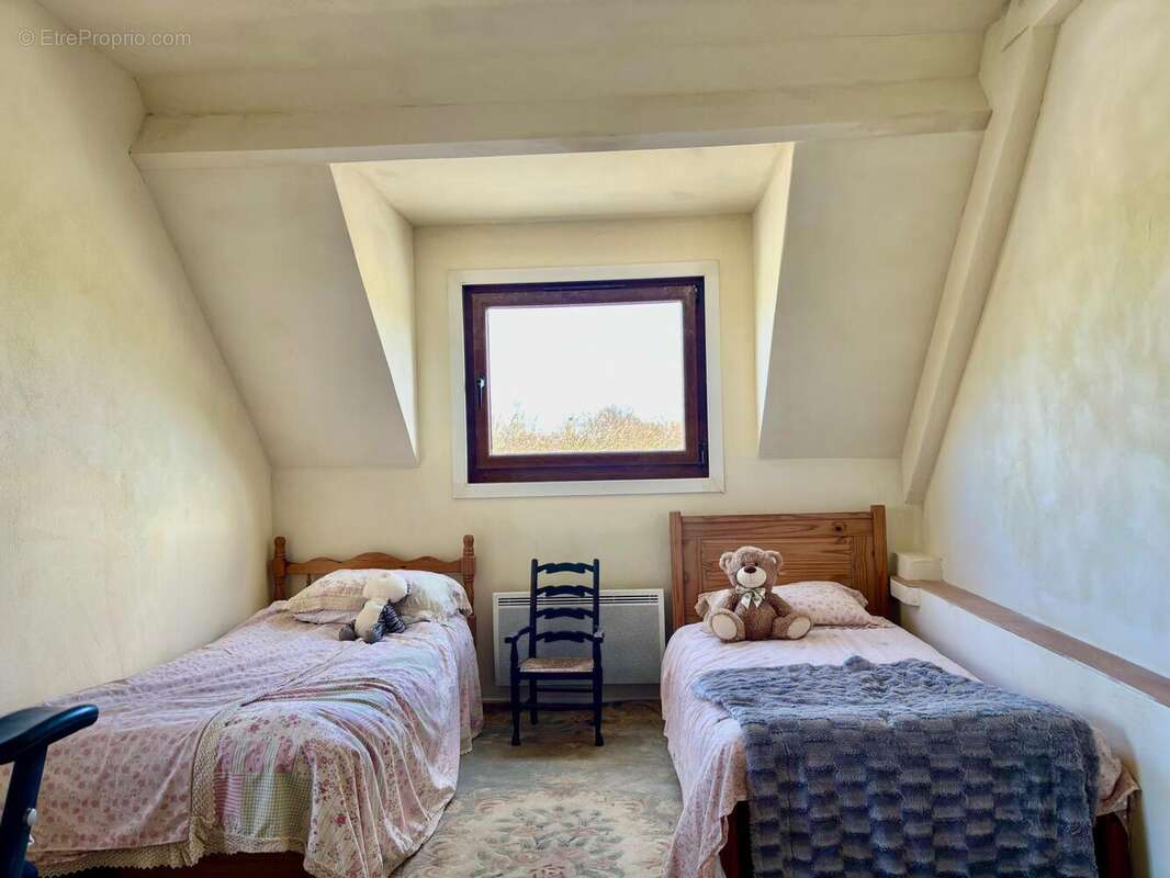 Photo 6 - Maison à DAMPIERRE