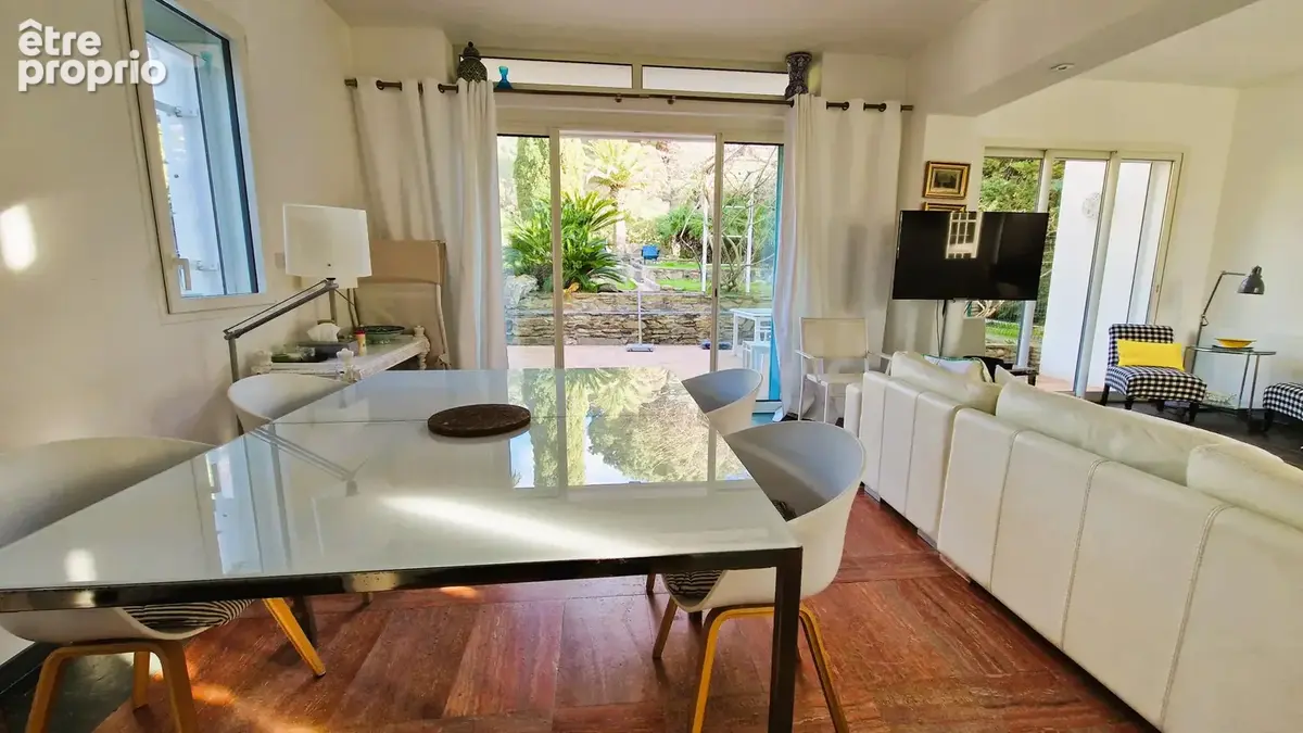 Villa d'exception avec 4 chambres et jardin paysagé - photo 4