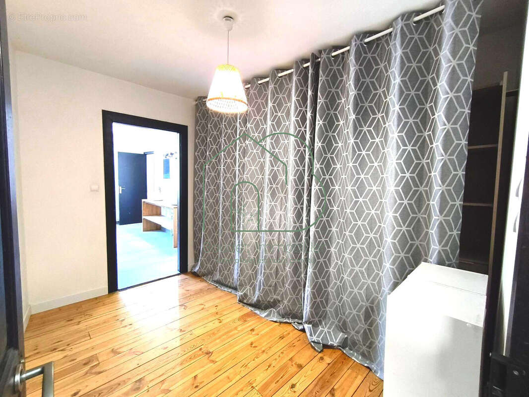 Appartement 180 m² à Aubin  - photo 5