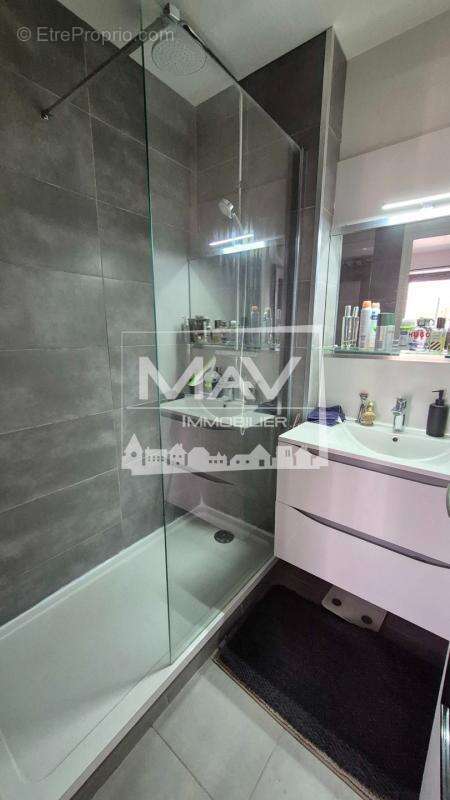 Appartement à MARCQ-EN-BAROEUL