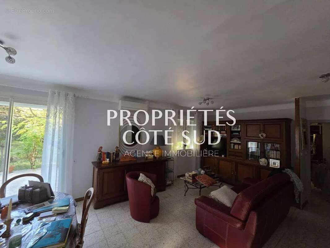 maison de plain pied avec grand terrain de 2209M2 - photo 5