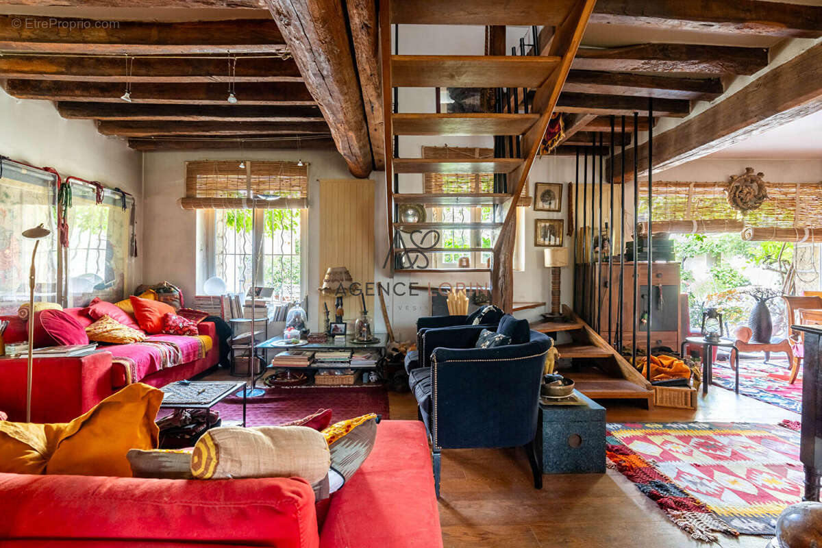 Maison Le Pecq 4 pièce(s) 94.88 m2 - photo 6