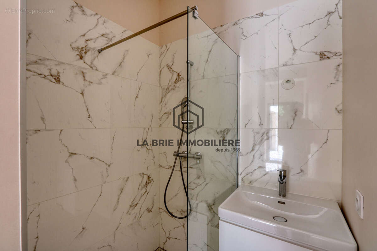 Maison à MAROLLES-EN-BRIE