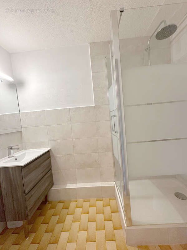 Appartement à CANDILLARGUES