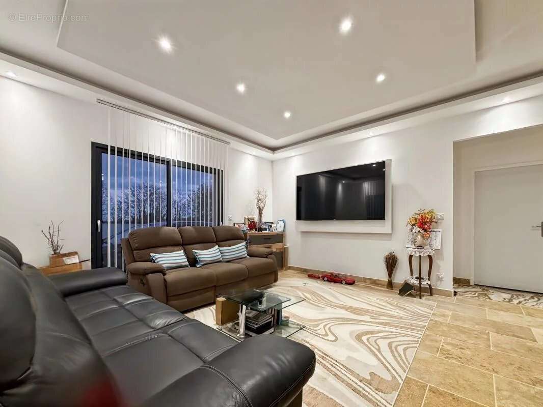 Maison à COULOUNIEIX-CHAMIERS