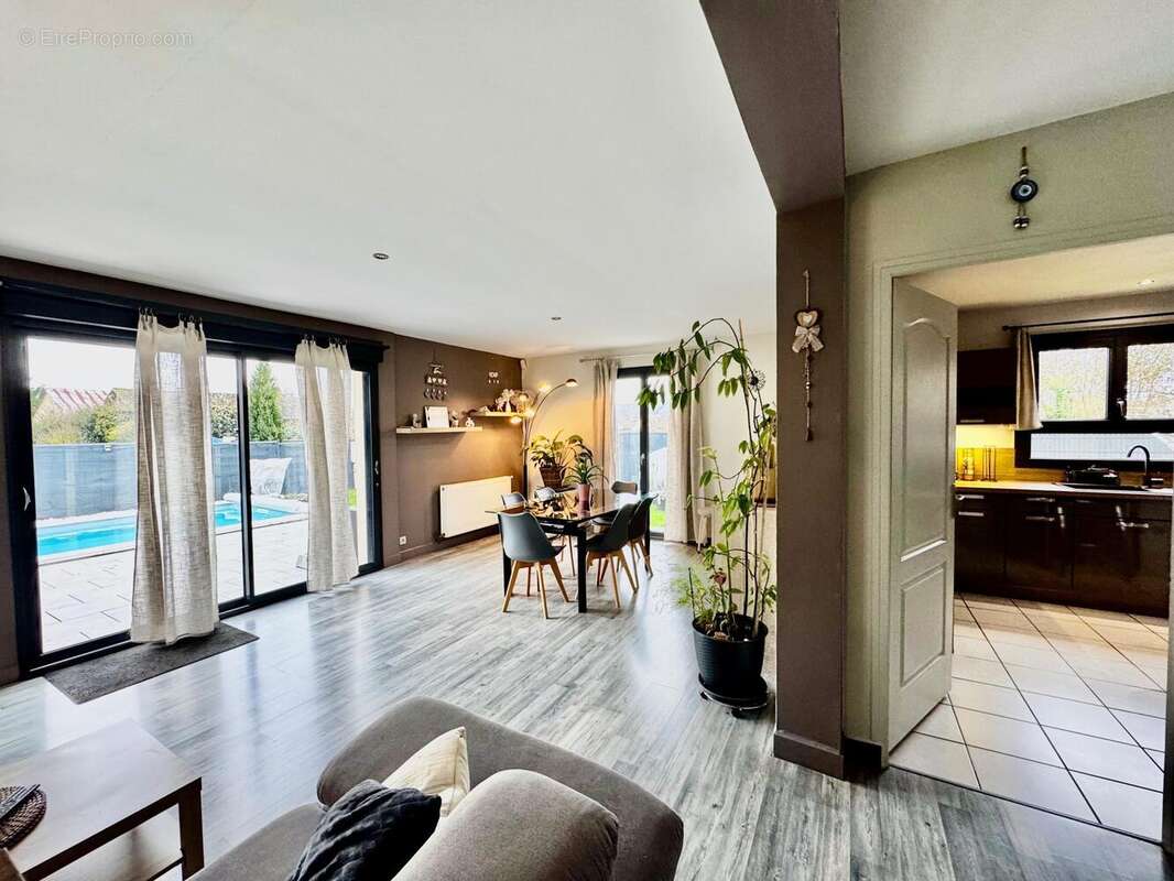 Photo 6 - Maison à COURCELLES-SUR-SEINE