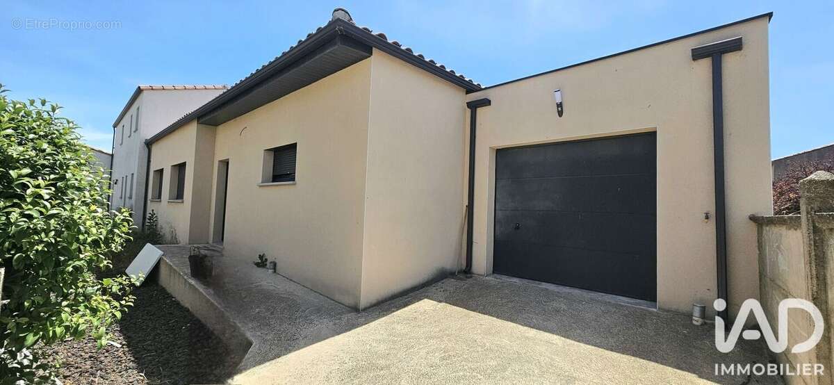 Photo 2 - Maison à VINASSAN