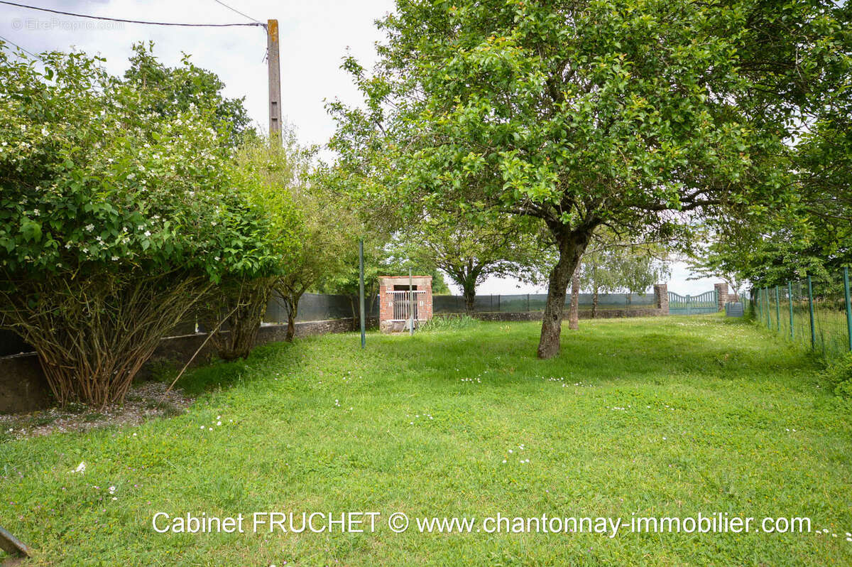 Maison à MOUCHAMPS