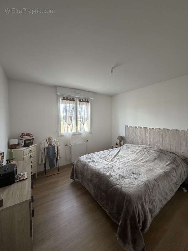 Maison plain pied 3 chambres + garage - vendue avec locataire en place - photo 5