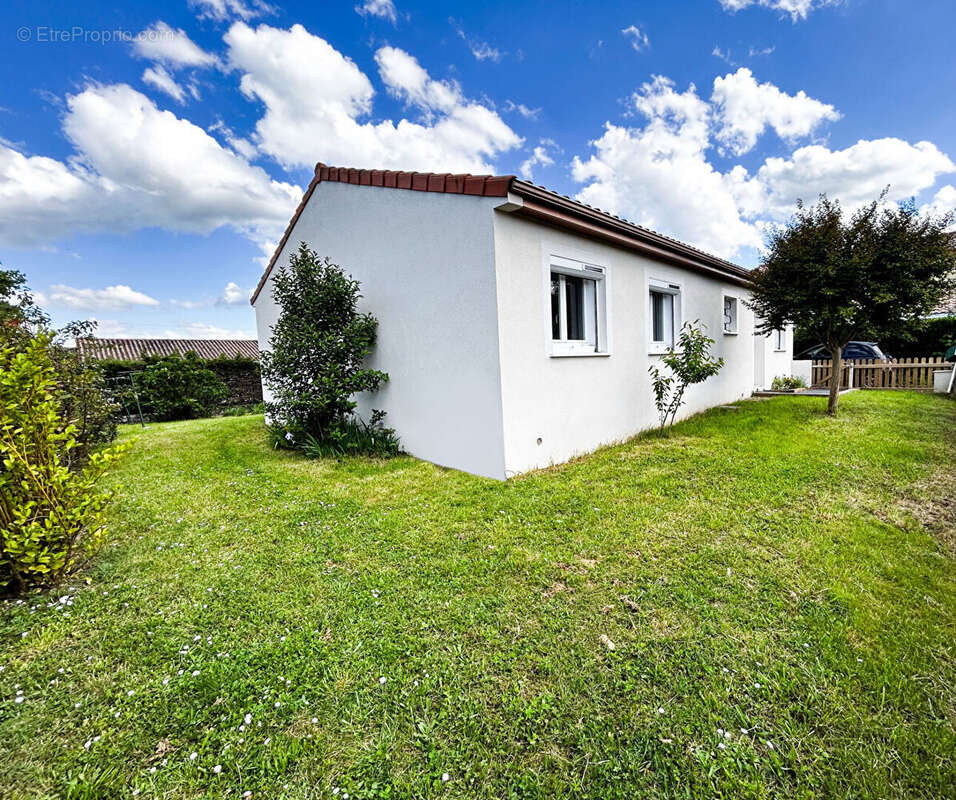 Maison à CARBON-BLANC