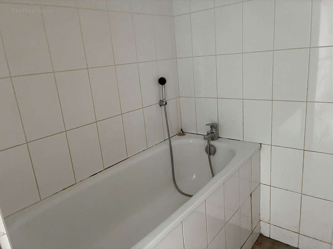 Appartement à SAINT-SEBASTIEN-SUR-LOIRE