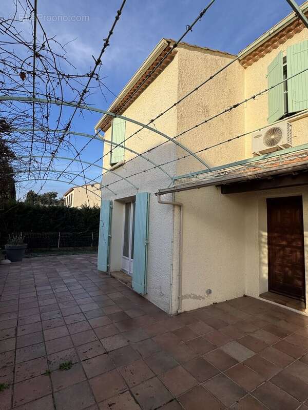 Maison à SALON-DE-PROVENCE