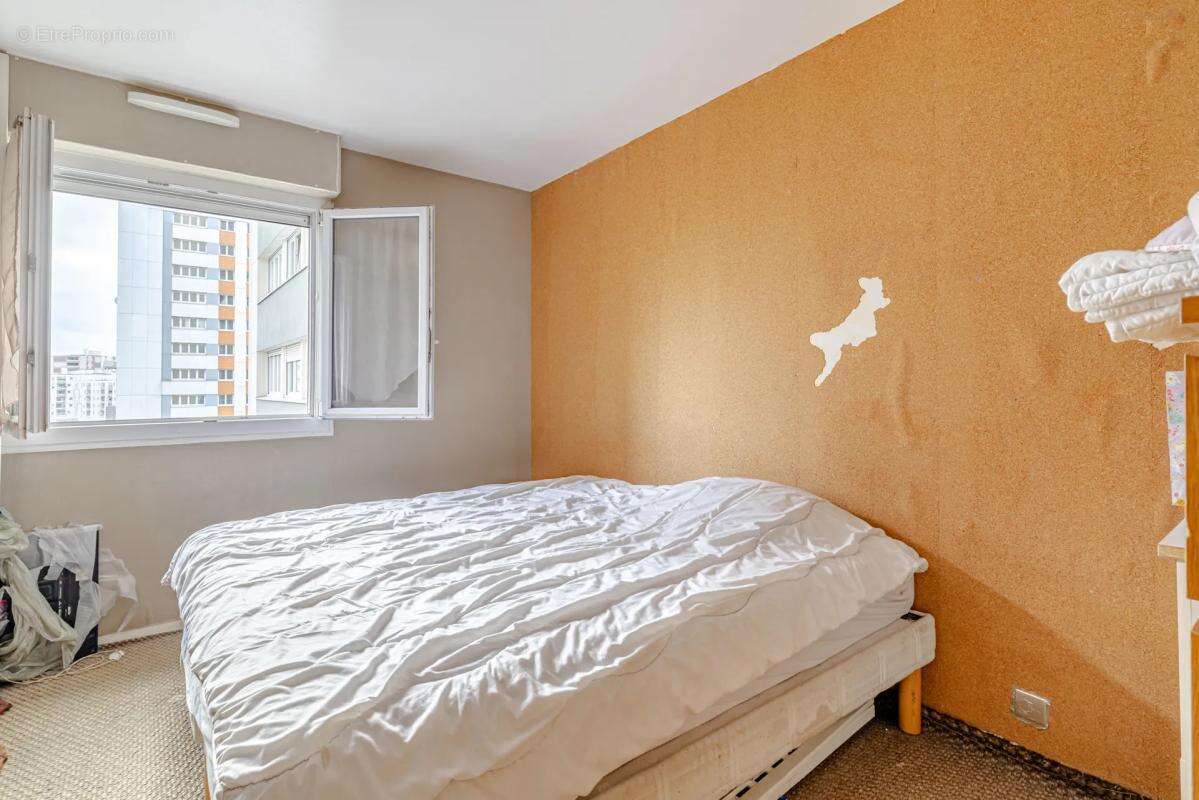 Appartement à EPINAY-SUR-SEINE