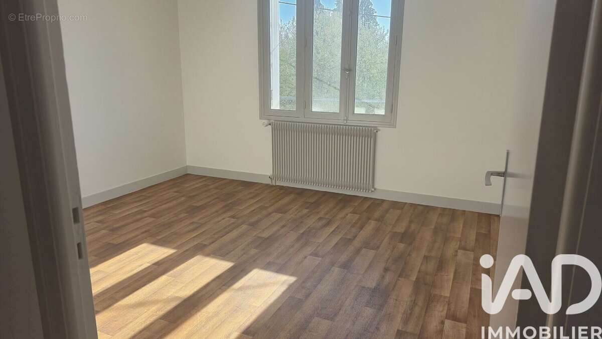 Photo 5 - Maison à SAINT-LEONARD-DE-NOBLAT