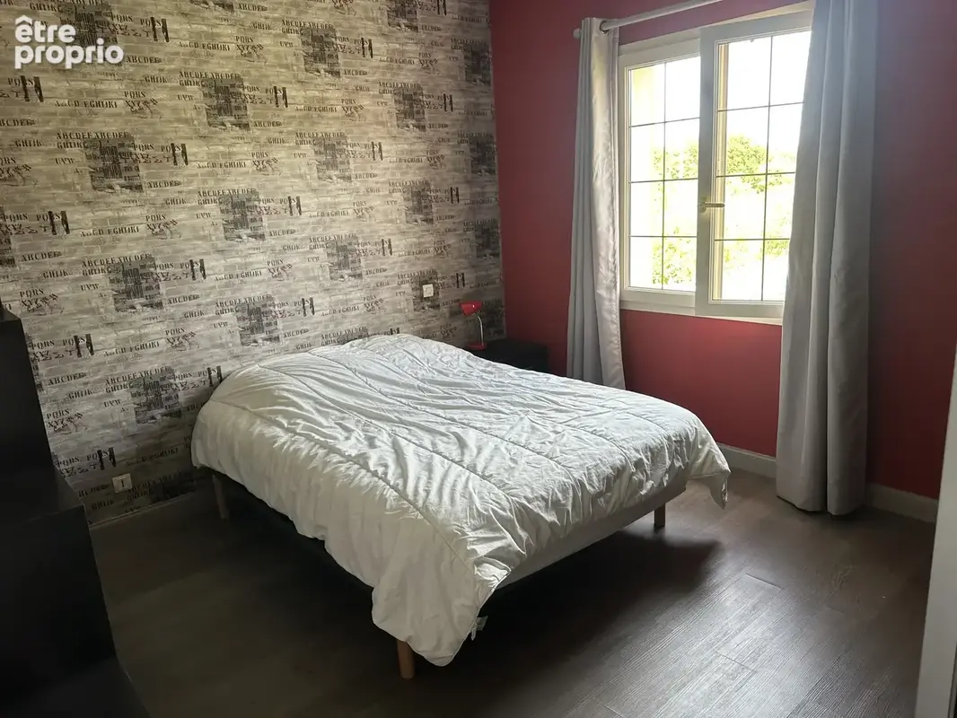 Exclusivité à 9km de Cognac, maison de 177m2,5 chambres et piscine chauffée. - photo 19