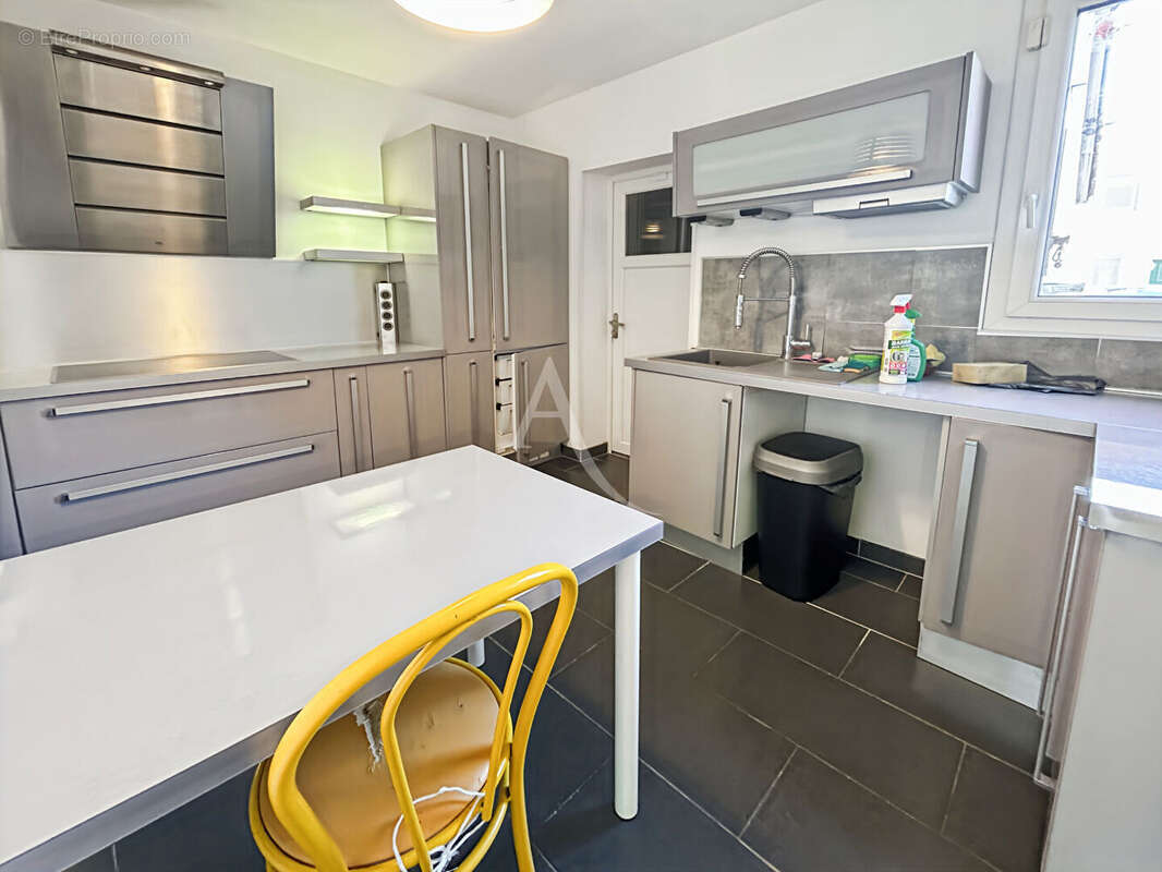 Maison à COURDIMANCHE