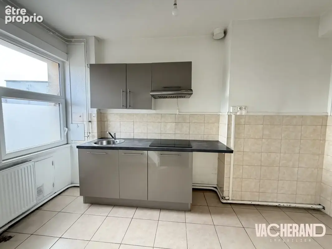 Appartement 48 m² à Lille  - photo 3