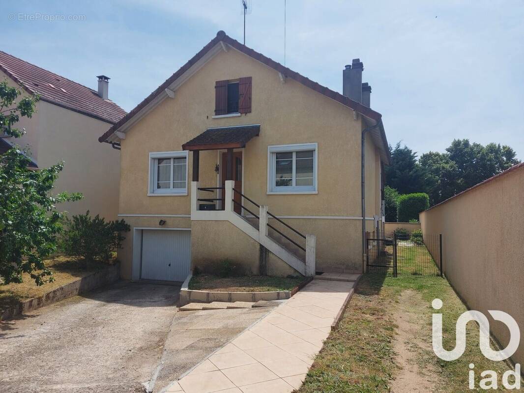 Photo 1 - Maison à CHAMPAGNE-SUR-SEINE
