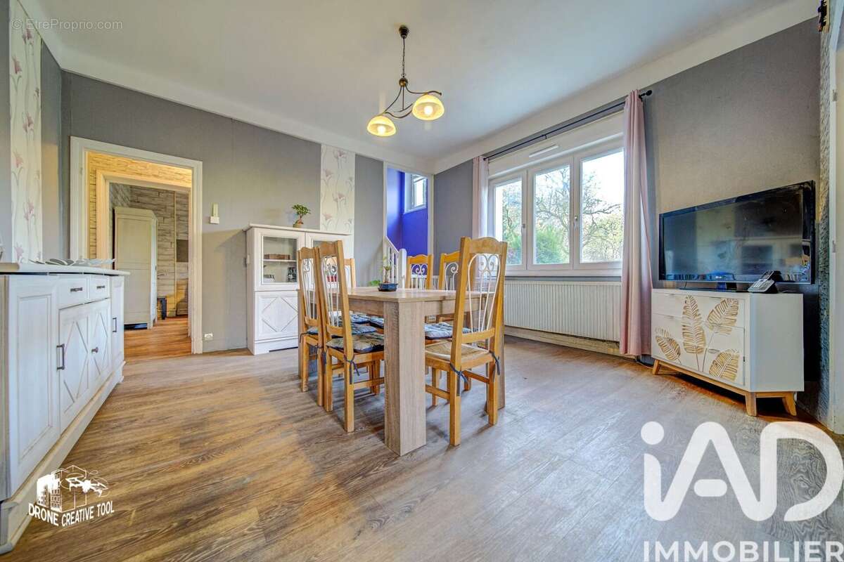 Photo 2 - Maison à ROMBAS