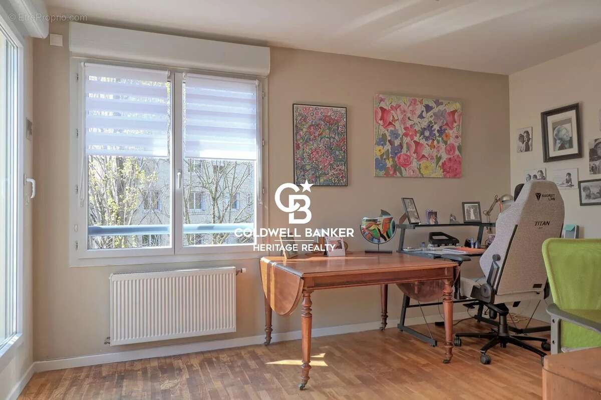 Appartement à SAINTE-FOY-LES-LYON