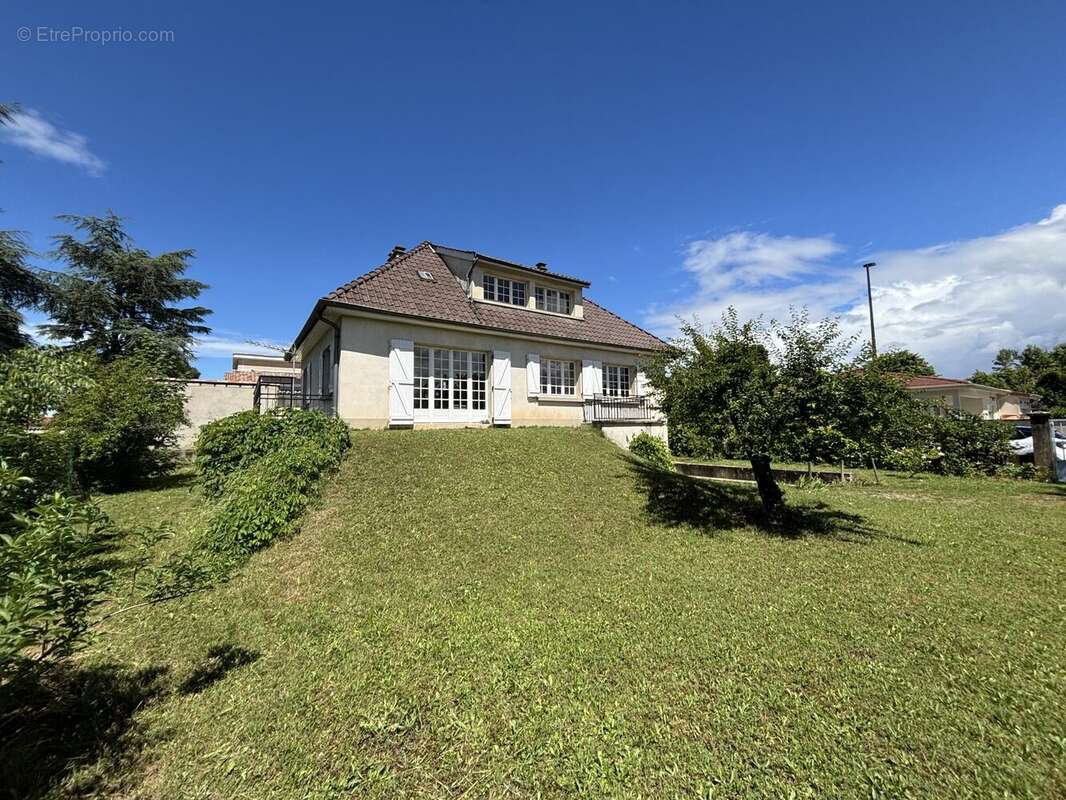 Maison 116 m² à Bourg-De-Peage  - photo 2