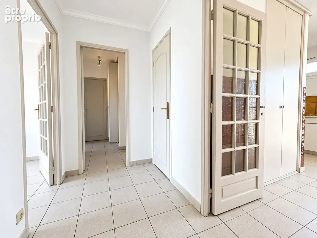 Appartement 3 pièces de 70m² + 2 Balcons + Parking sous-sol ! - photo 5