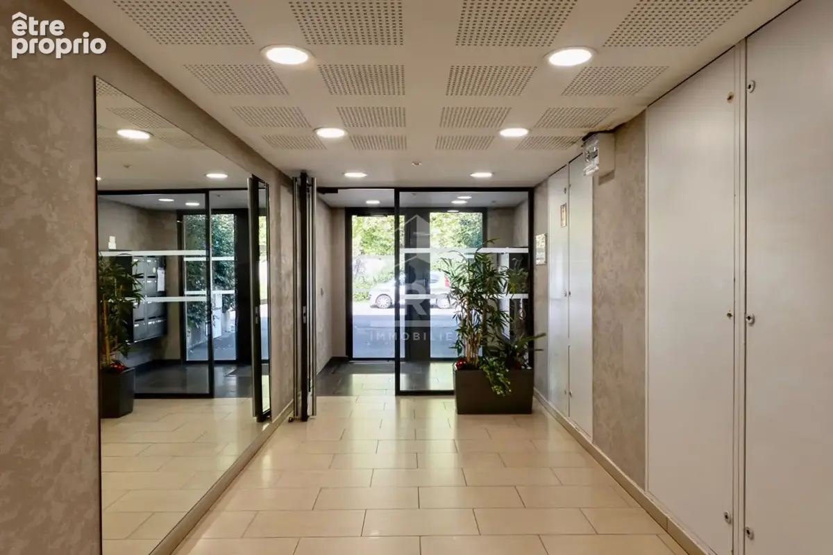 Appartement 75m² à brignais - photo 2