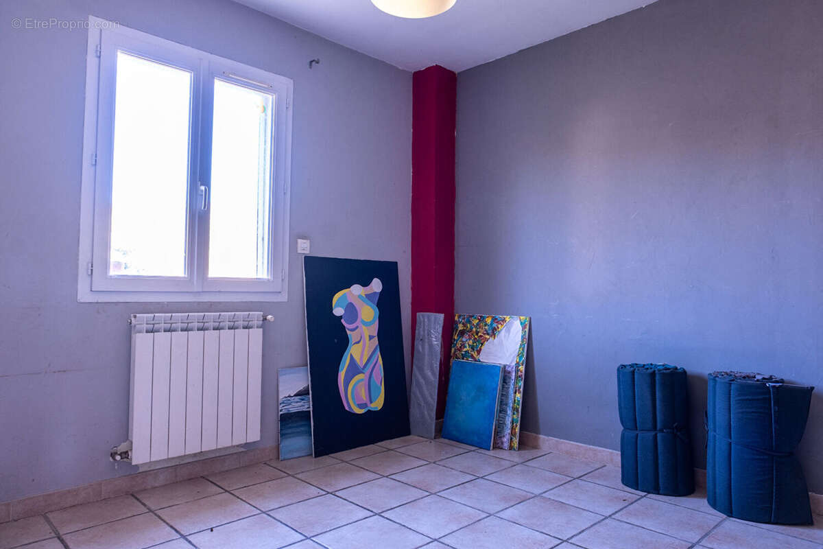 Maison à SAINTE-ANASTASIE-SUR-ISSOLE