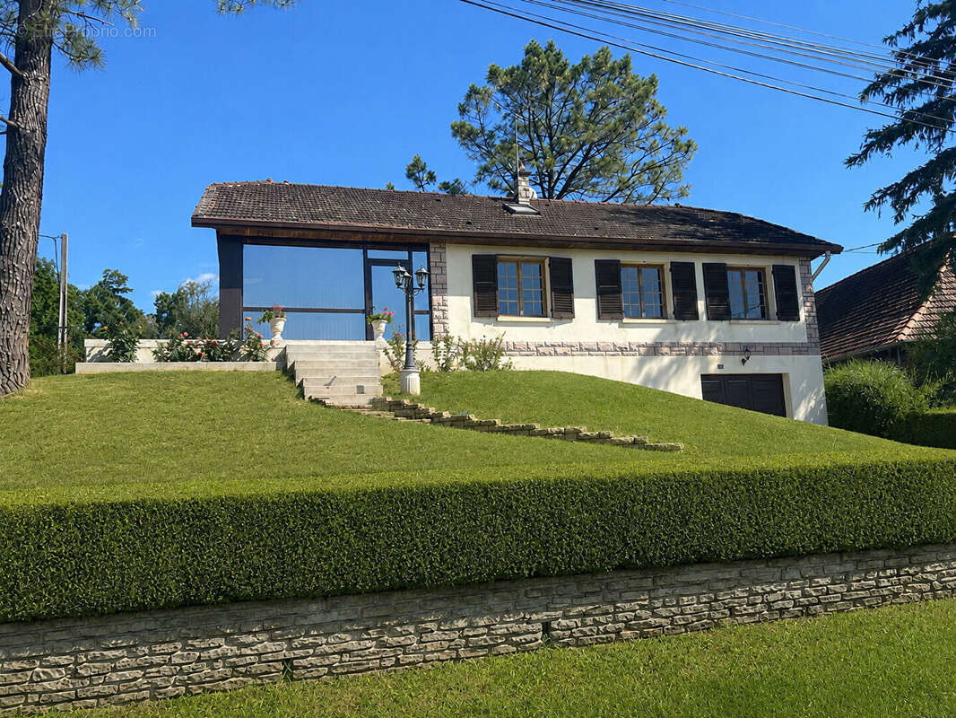 Maison à SAINT-GERMAIN-DU-BOIS
