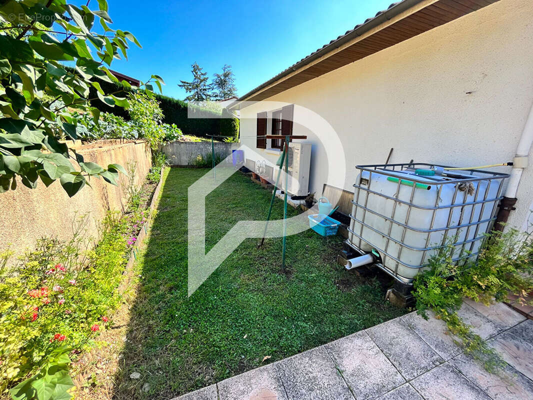 Maison à SAINT-ELOY-LES-MINES