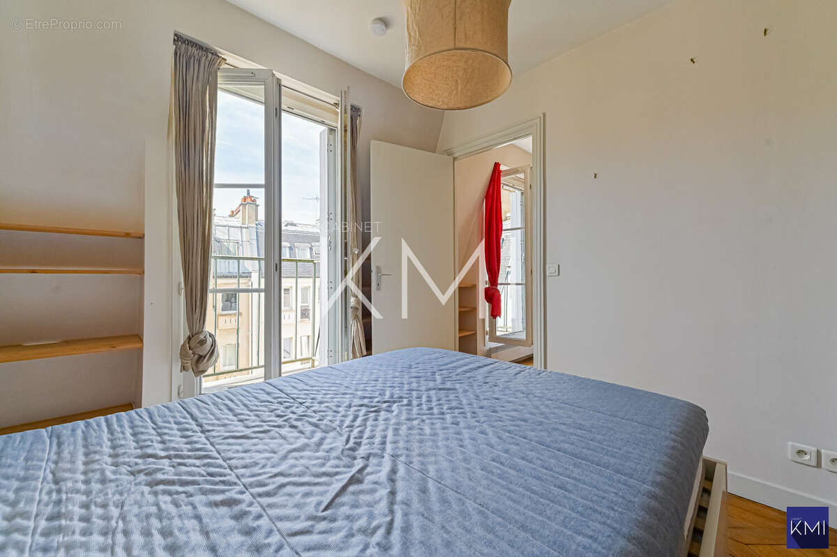 Appartement à PARIS-11E