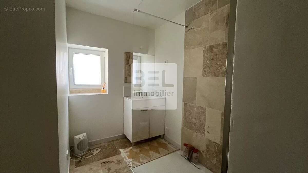 Maison à GOUDARGUES