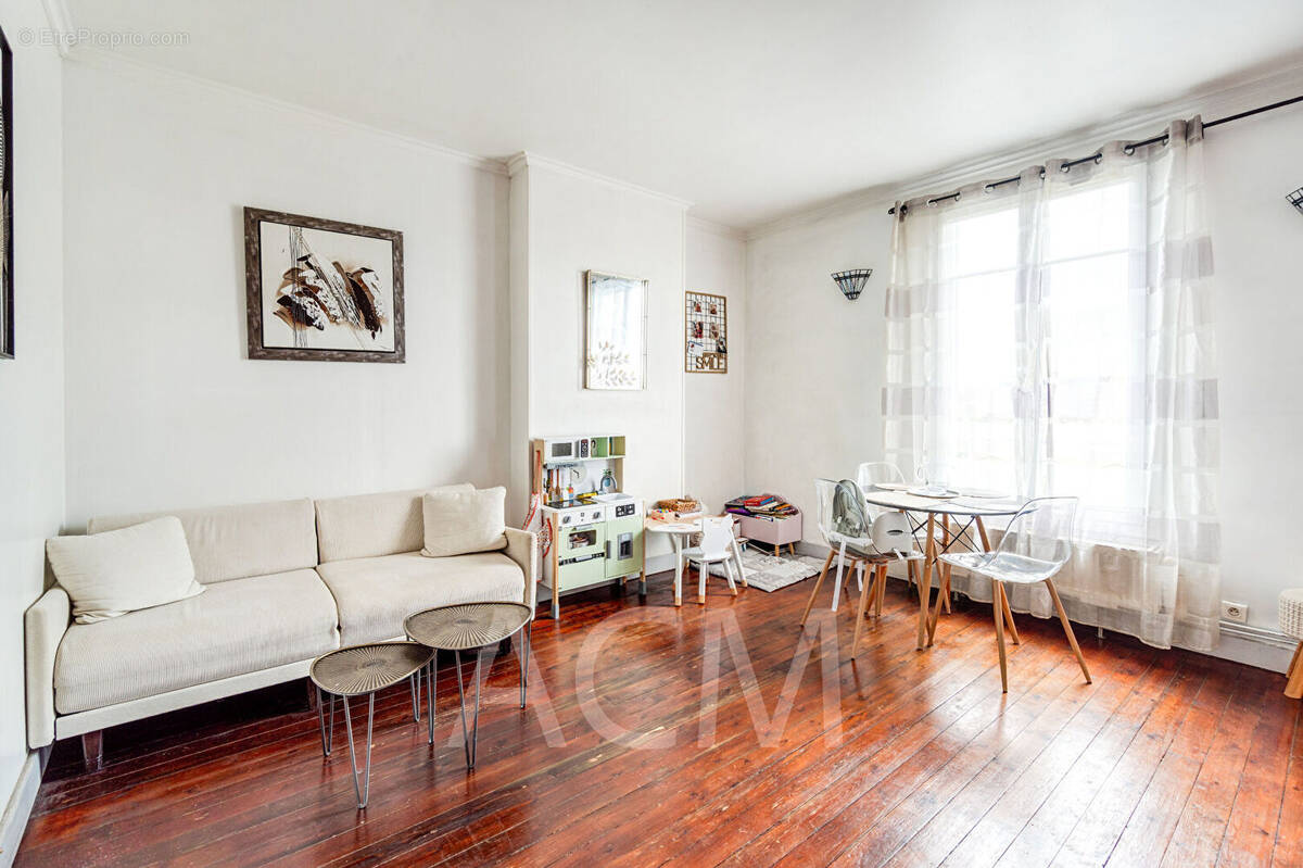 Appartement à MAISONS-LAFFITTE