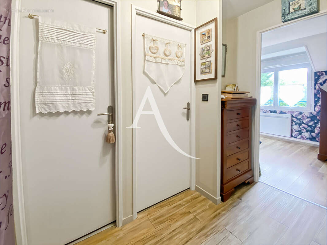 Appartement à BOIS-D'ARCY