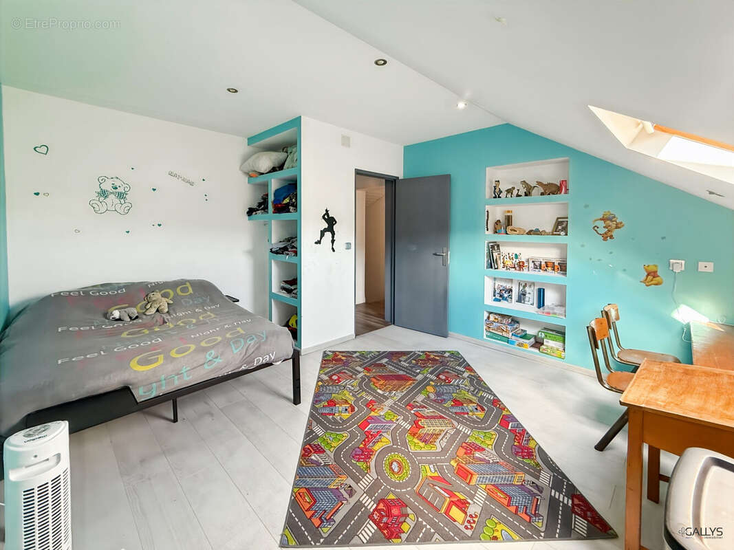 Maison à ARS-SUR-MOSELLE