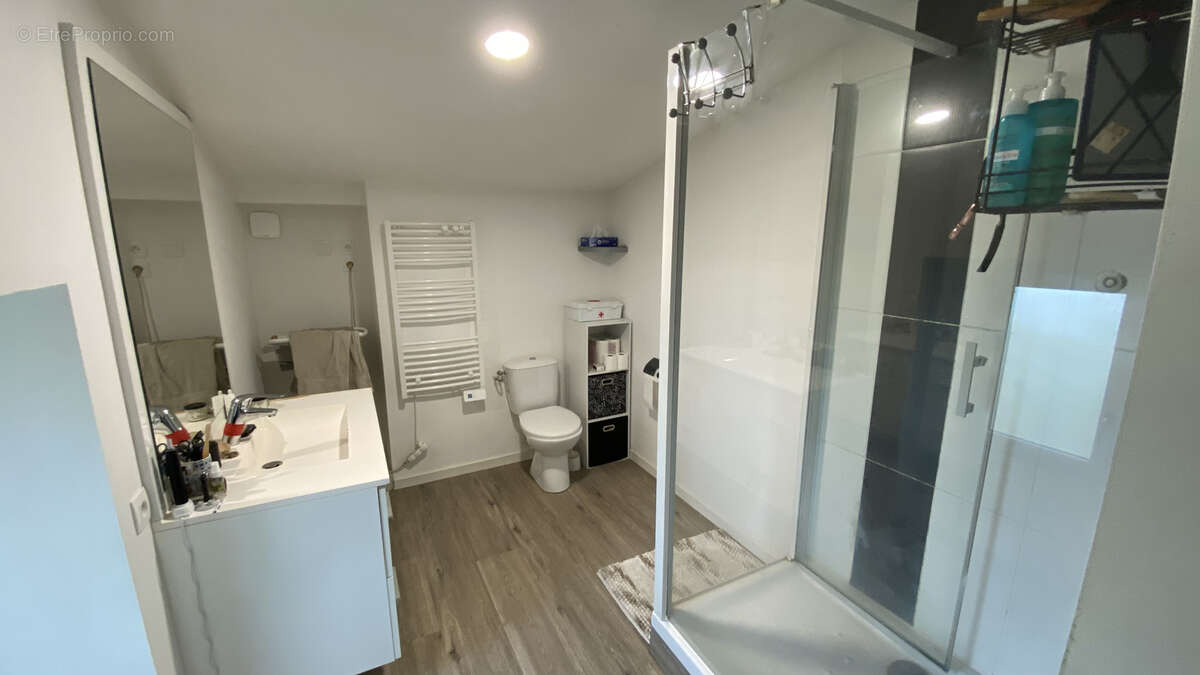 Maison à MONTOURNAIS