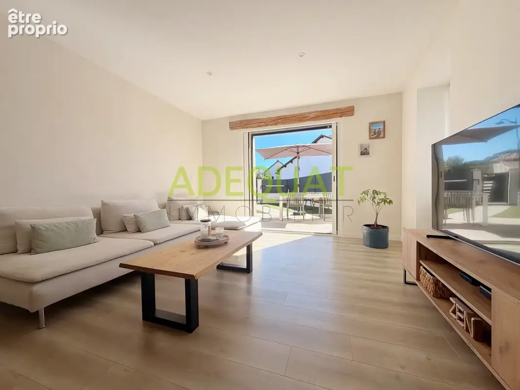 Exclusivité   cessieu   maison de village 110 m2 avec extérieur - photo 3