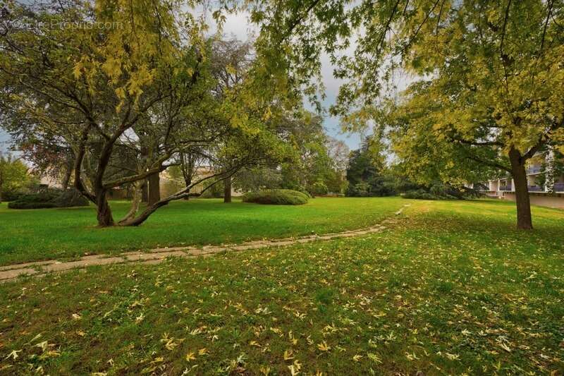 Appartement à LYON-9E
