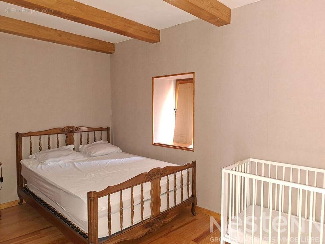 Maison en pierre rénovée de 124 m2 avec 7 678 m² de terrain - Havre de paix en Cévennes - photo 13