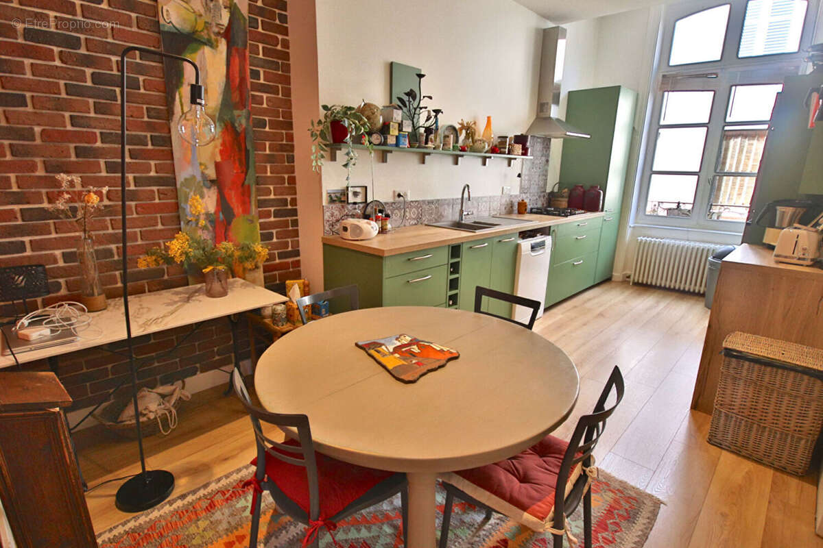 Appartement à MOULINS