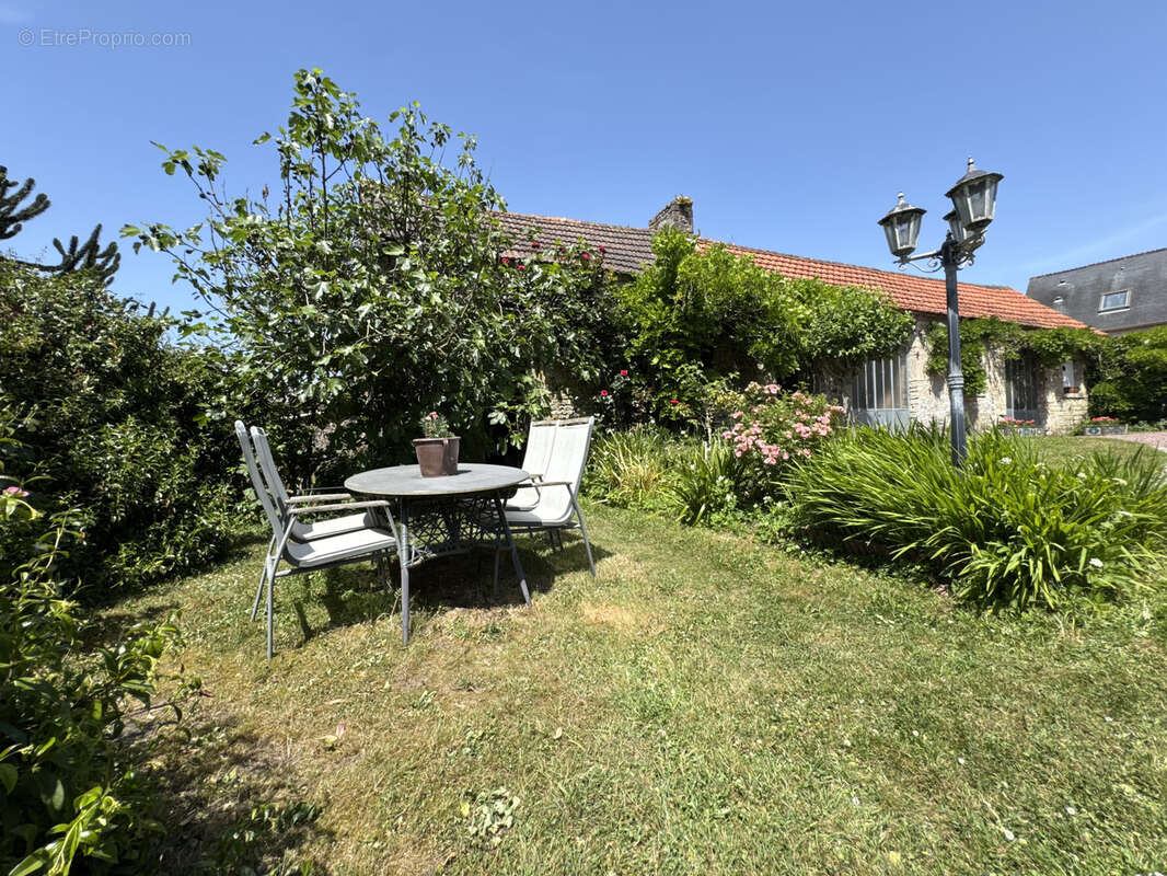 Maison à VALOGNES