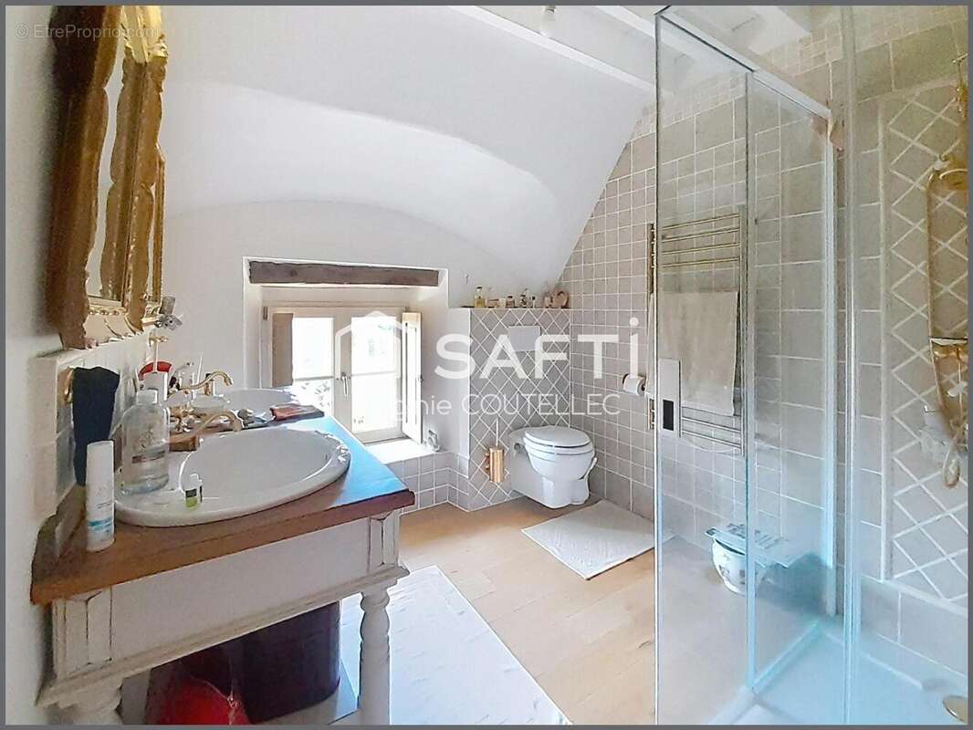 Maison 300 m² à Vannes  - photo 9