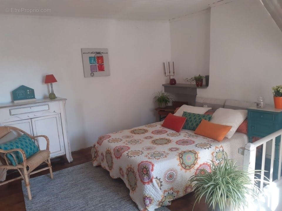 Maison à DOISSAT