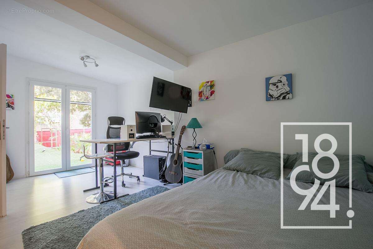 Maison à MARSEILLE-9E