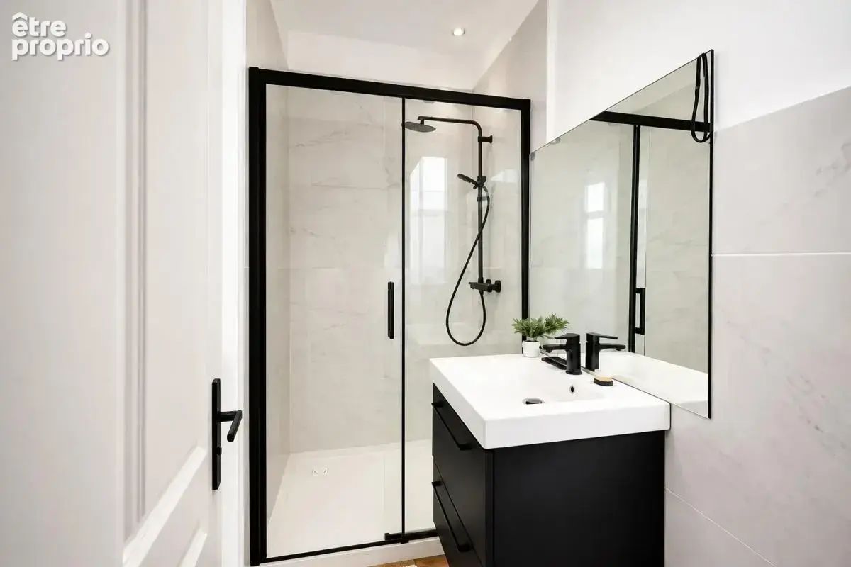 Maison à rénover - 7 pièces - 160 m² - Jarnac centre-ville - photo 7