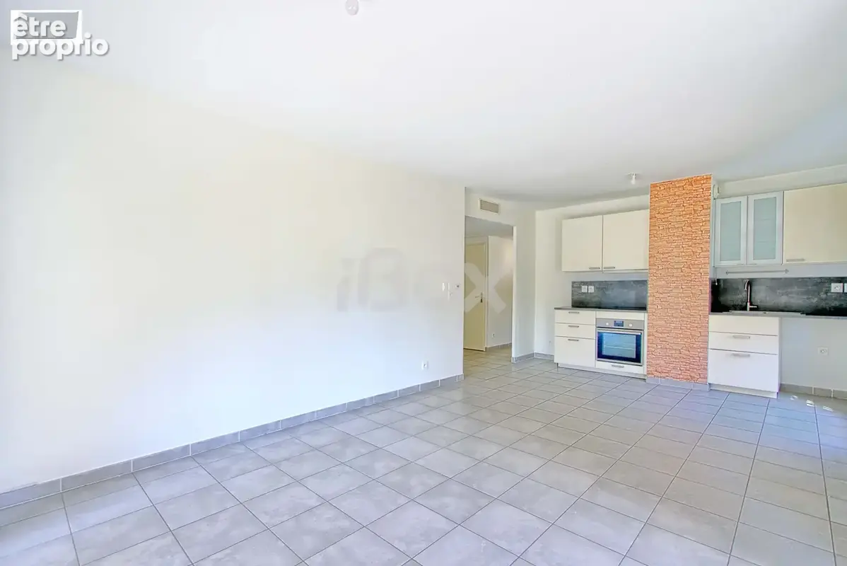 TOULON Est, T3 de 60.50m2 avec garage sous-sol. - photo 4