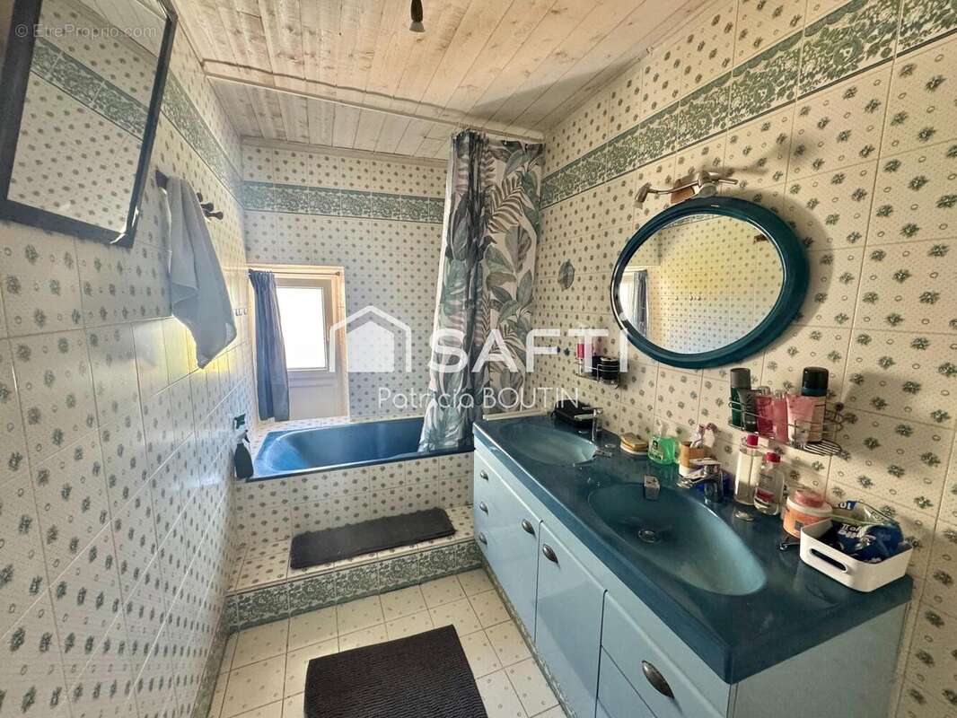 Photo 9 - Maison à FONTENAY-LE-COMTE