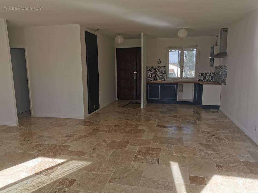 FRONTENAC – Maison 100m² 5ch sur jardin clos +1200m²  - photo 6