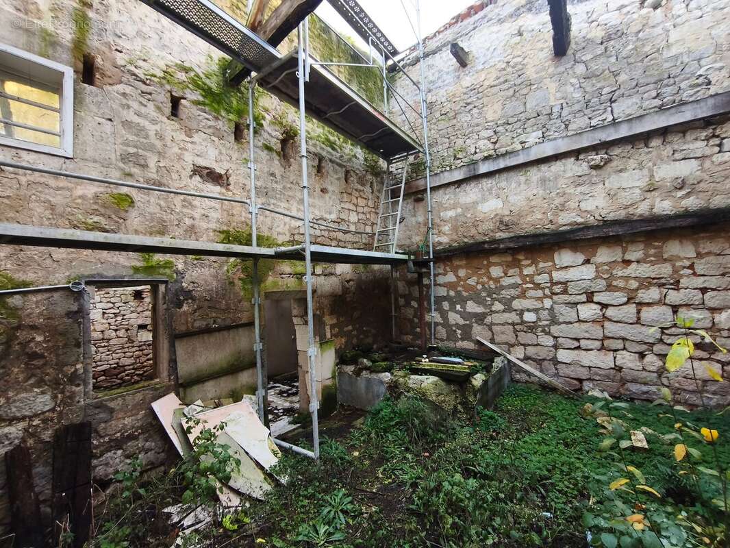 Maison 65 m² à Soyaux  - photo 422