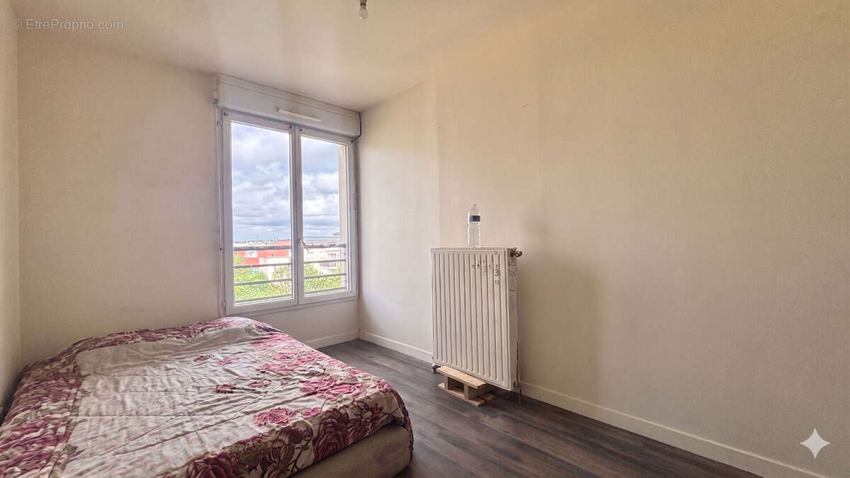 Appartement à CORBEIL-ESSONNES